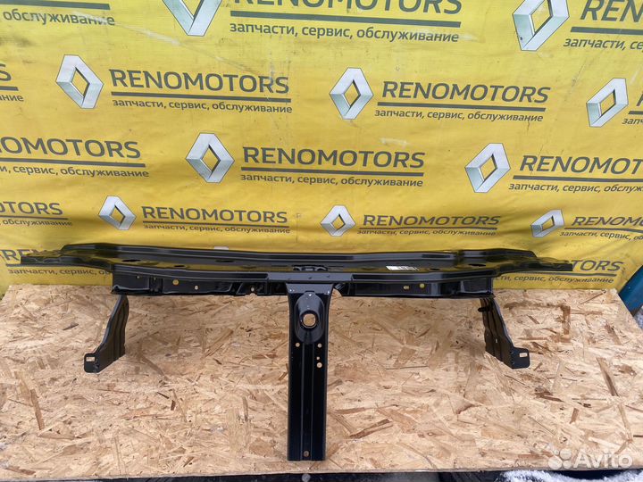 Рено Дастер 2 2015 панель передняя телевизор