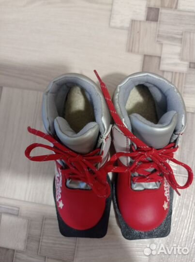 Ботинки к лыжам