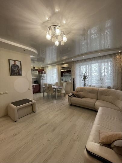 3-к. квартира, 79 м², 5/9 эт.