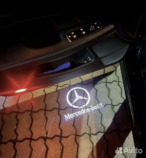 Подсветка с логотипом mercedes benz