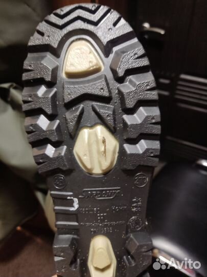 Резиновые сапоги