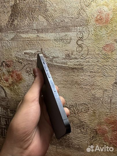 Телефон iPhone 13 pro 128 gb