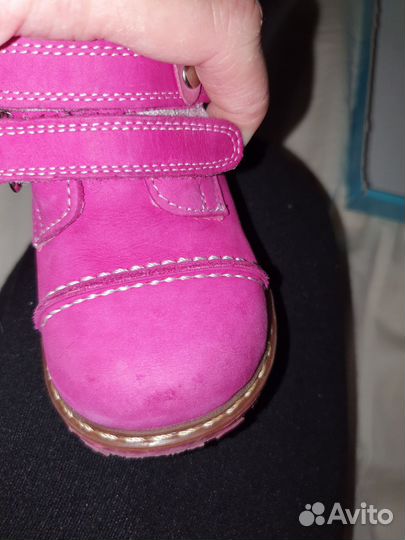 Ботинки демисезонные для девочки 20