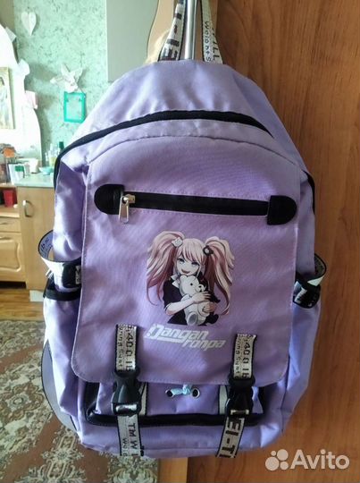 Школьный рюкзак.Аниме