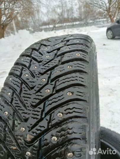 Nokian Tyres Hakkapeliitta 8 185/70 R14 92T