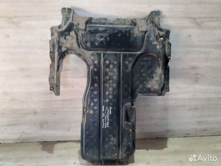 Защита переднего бампера Mercedes Benz C Class