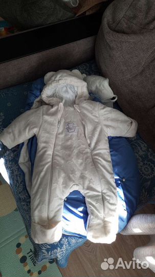 Конверт и комбинезон с шапочкой на выписку