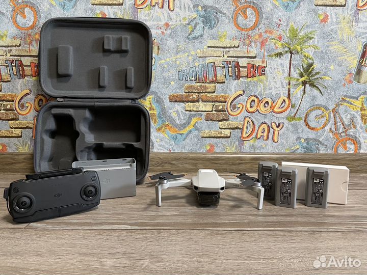 Квадрокоптер DJI