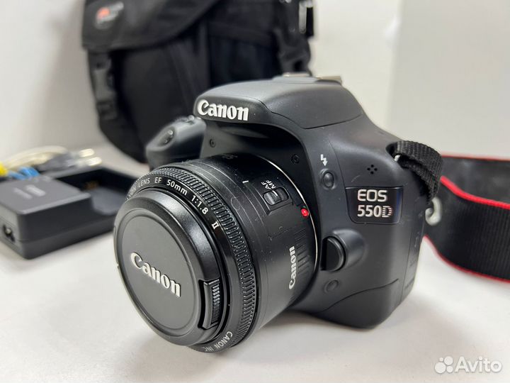 Зеркальный Фотоаппарат Canon EOS 550D