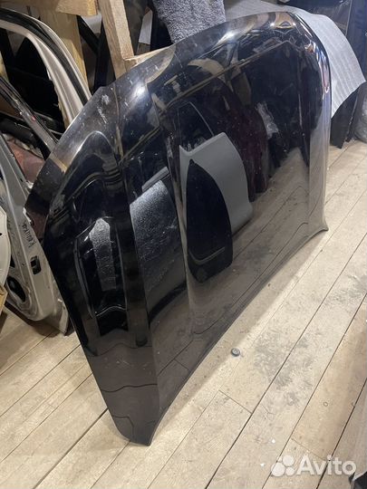 Капот оригинальный Toyota Land Cruiser 200