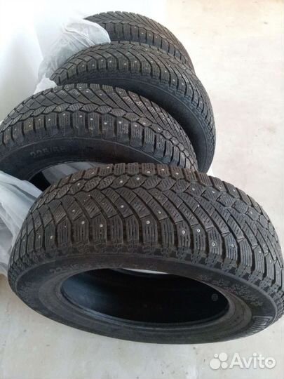 Continental ContiIceContact 4x4 225/65 R17