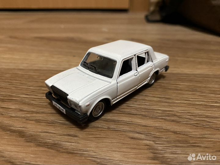 Модель автомобиля ваз-2107