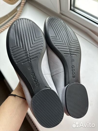 Новые туфли ecco 35