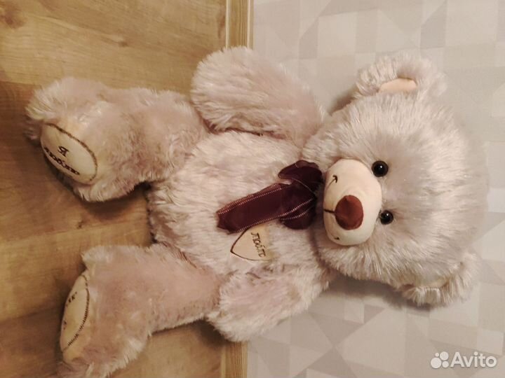 Плюшевый медведь