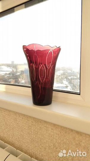 Ваза марганцевое стекло винтаж