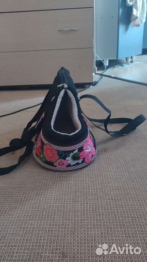 Переноска для кошек и собак