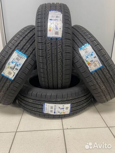 Triangle TR259 235/65 R17 107V