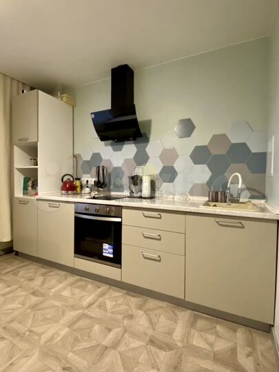 2-к. квартира, 42 м², 14/17 эт.