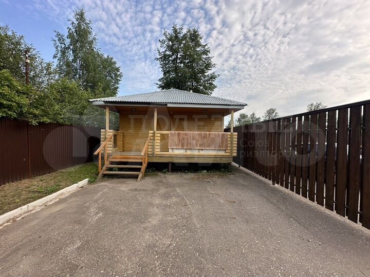 Дом 98,5 м² на участке 8,5 сот.