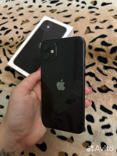 iPhone 11, 128 ГБ