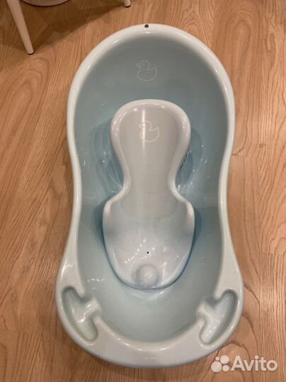 Ванночка для купания с горкой