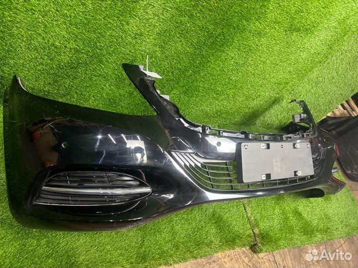 Передний бампер передний Mercedes-Benz S-Class