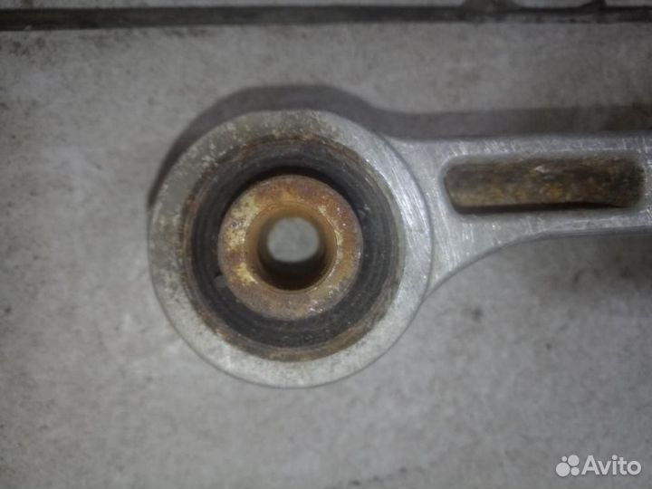 Опора двигателя задняя Hyundai Santa Fe 3 DM 2012