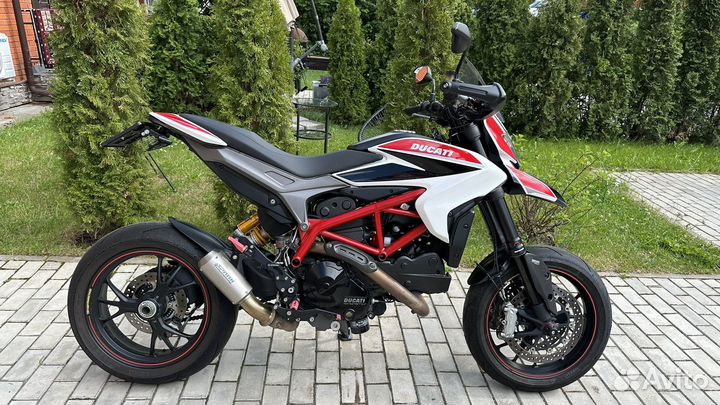 Ducati Hypermotard 821SP