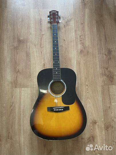 Акустическая гитара