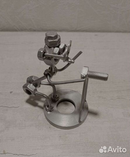 Статуэтка железная фотограф