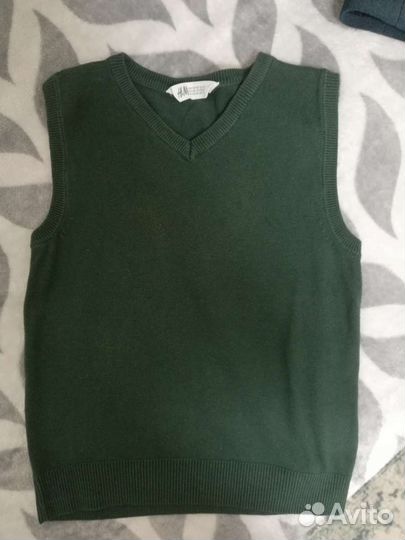 Школьный костюм для мальчика 128- 134