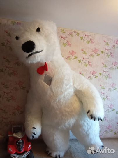 Белый мишка поздравление