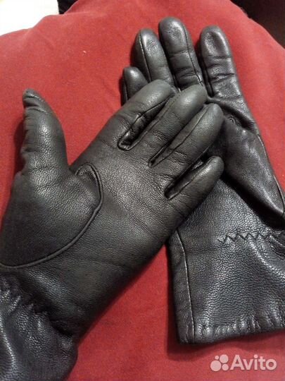 Перчатки женские кожаные б/у черные, S размер