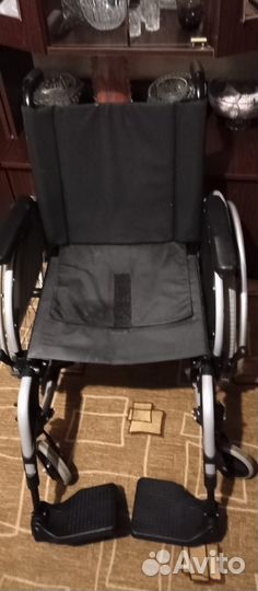 Коляска для инвалидов