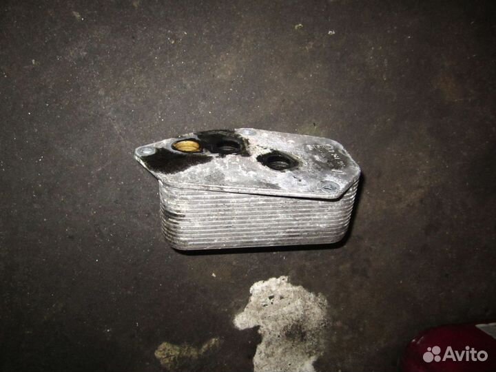 Радиатор масляный BMW rover m 47