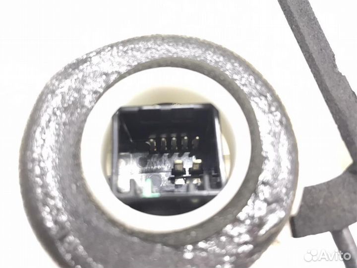 Замок двери задний левый Honda Insight (ZE2) 2009