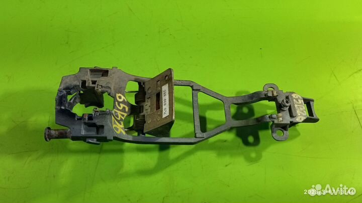 Кронштейн ручки двери для Porsche Cayenne 955