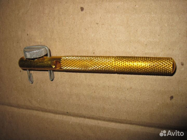 Рыболовный крючковяз, петлевяз, узловяз