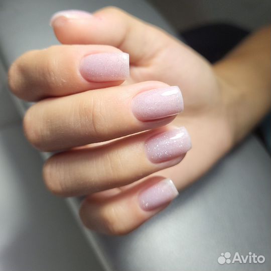 Маникюр и педикюр на Сельме