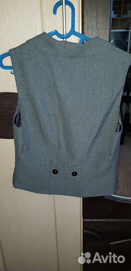 Жилет на девочку