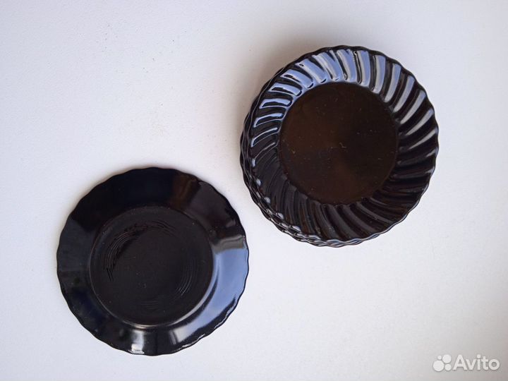 Блюдца черные 5 шт стекло