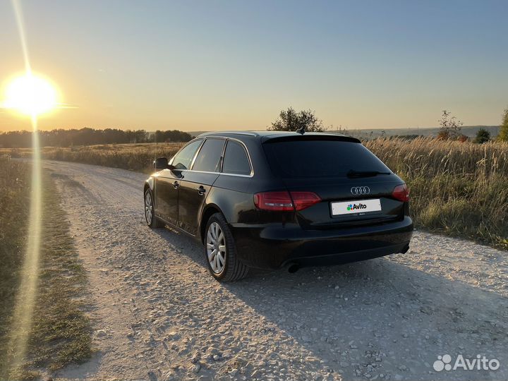 Audi A4 2 AT, 2009, 174 280 км
