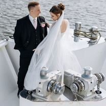 Яхта для свадебной фотосессии