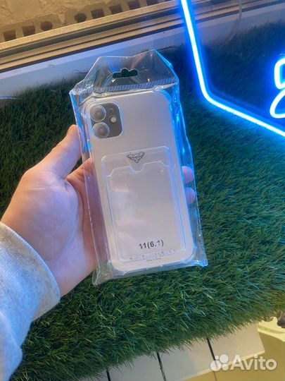 Чехол на iPhone 11