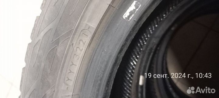 Yokohama Ice Guard IG55 215/55 R17