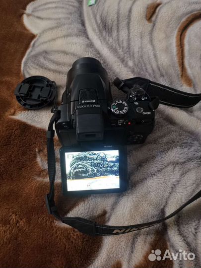 Фотоаппарат Nikon Coolpix P500 в идеале, как новый