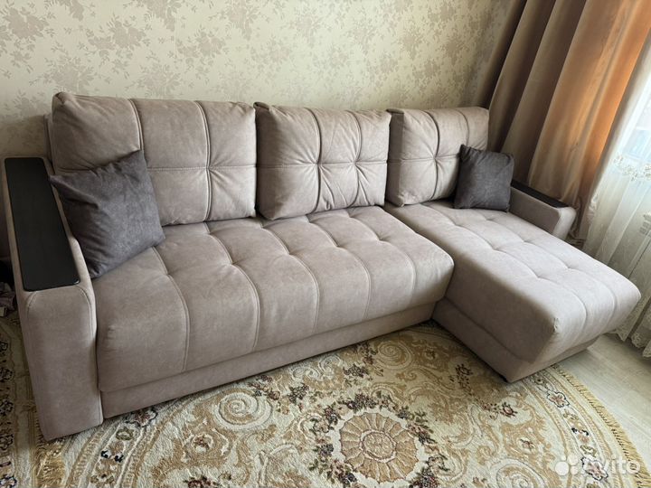 Угловой диван бу