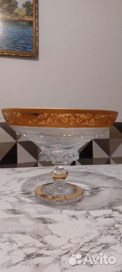 Ваза хрустальная