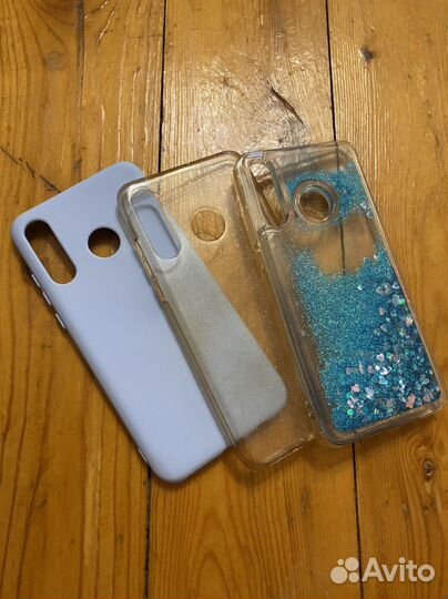 Чехлы на телефон