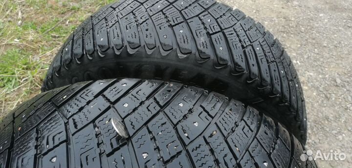 Goodyear Ultra Grip Ice Arctic 2 195/65 R15 91T